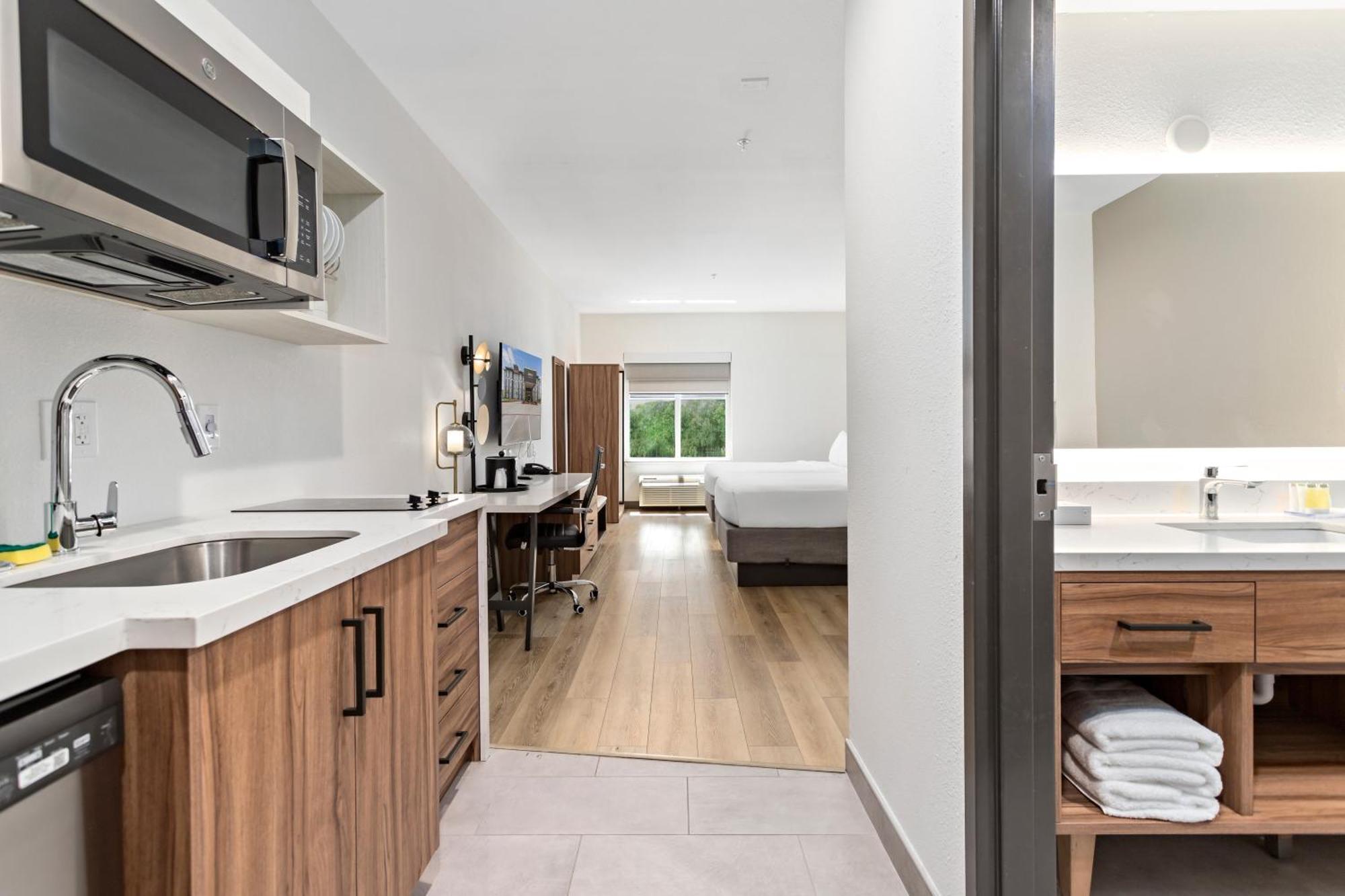 Hawthorn Extended Stay By Wyndham Port Arthur Exteriör bild